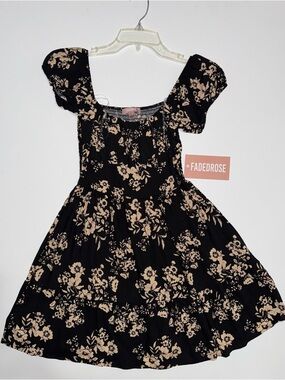 FADERROSE Women's Black Floral Casual Dress